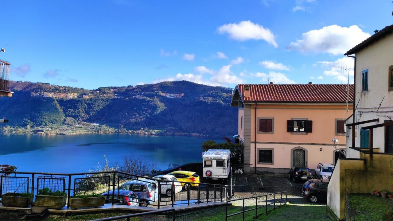 Vivere Il Borgo Sul Lago Дженцано-ді-Рома Екстер'єр фото